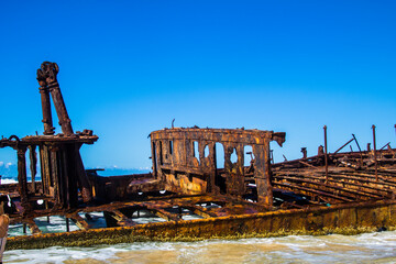 Fototapeta na wymiar Shipwreck on Fraser Island