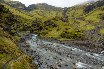 Islande, piscine naturel chaude Seljavallalaug