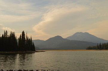 Hiking and camping in Oregon and the beautiful outdoors of the Pacific Northwest of USA