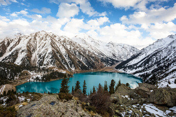 Fototapeta na wymiar Lake in the mountains. Big Almaty Lake