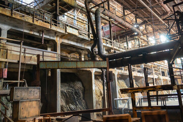 Fototapeta na wymiar Old abandoned factory building