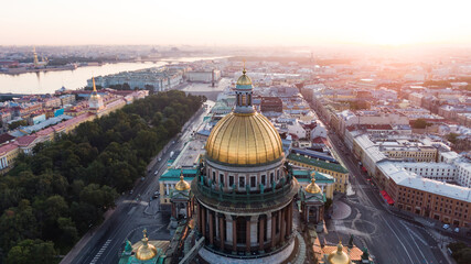 Fototapeta premium Stunning view of St. Isaac's Cathedral at sunrise. Aerial view. Historical city center.