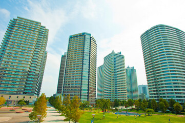 Fototapeta premium みなとみらいの高層マンション
