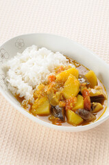 椎茸とトマトカレー