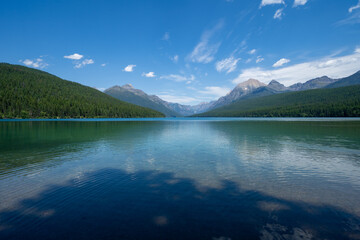 Fototapeta na wymiar Wide angle view of Bowman Lake in Glacier National Park
