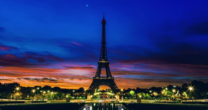 Paris France time lapse 4K, city skyline sunrise timelapse at Eiffel Tower