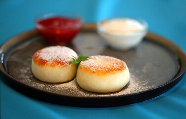 Photos of unusual delicious cheesecakes