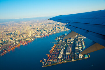 翼と東京湾