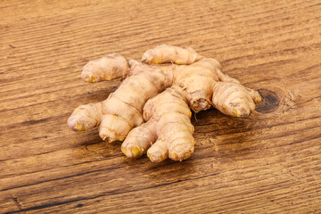 Natural organic raw ginger root