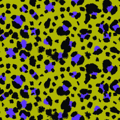 Obraz premium Abstract Leopard Cheetah Animal Skin Shapes Geometric Brush Strokes Seamless Vector Pattern Isolated Background