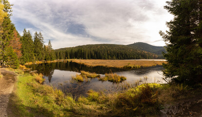 Fototapeta premium Kleiner Arbersee | Bayerischer Wald | Urlaub | Tourismus | Panorama