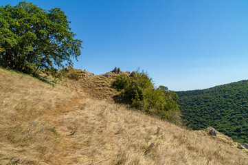 Paesaggio di montagna Lungo il sentiero 109 AG da Poggio San Romualdo a Castelletta