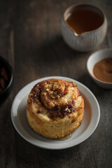 Cinnamon roll brioche fait maison au miel