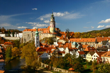 Obraz premium The fairytale city of Cesky Krumlov: one of the most beautiful cities in Europe