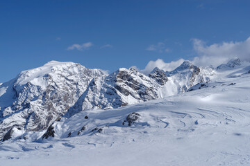 Fototapeta na wymiar The Ortler Alps mountain range of the Southern Rhaetian Alps mountain group, Italy