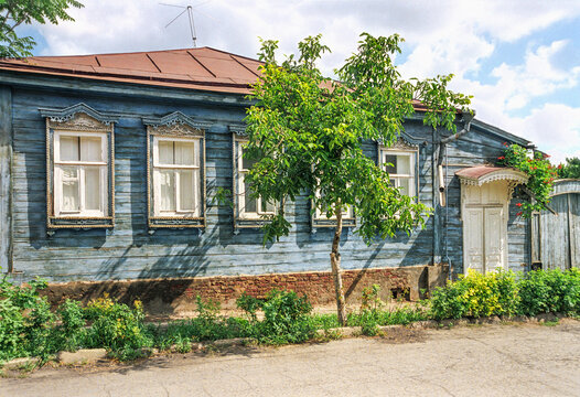 An old Russian wooden house from the times of the Russian Empire with elements of carved decorations.
Astrakhan, Russia.