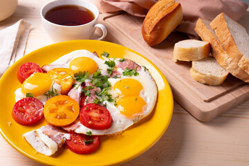 fried eggs