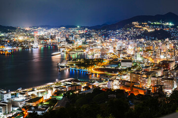 Obraz premium 世界新三大夜景 長崎 鍋冠山から眺望