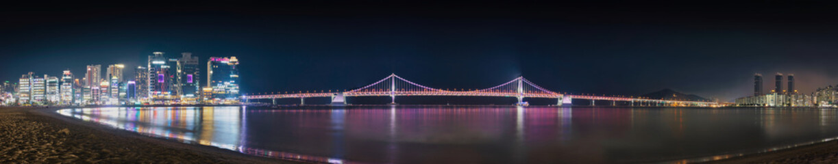 Obraz na płótnie Canvas Busan & Bridge