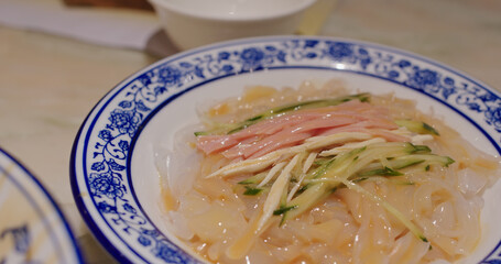 Cold noodles shredded chicken with sesame sauce