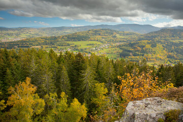 Blick vom Roche de Boslimpré in den Vogesen