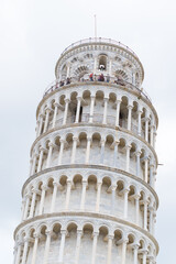 Fototapeta na wymiar the leaning otwer of Pisa, Italy