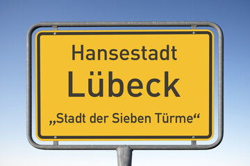 Ortstafel Hansestadt Lübeck, „Stadt der Sieben Türme“, (Symbolbild)