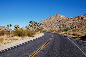 the road in the mountains