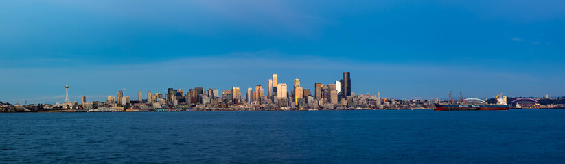 Fototapeta na wymiar Seattle Panorama from Alki Point
