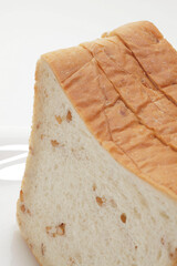 ライ麦入り食パン