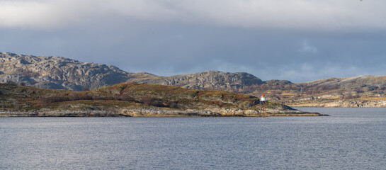 Saltfjorden w okolicy norweskiego miasta Bodo	