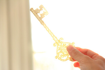 手に持った鍵