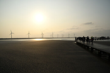 台湾の高美湿地の夕暮れ