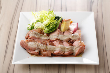 豚肉ソテー