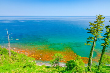 初夏の日本海　石川県輪島市白米町白米千枚田にて