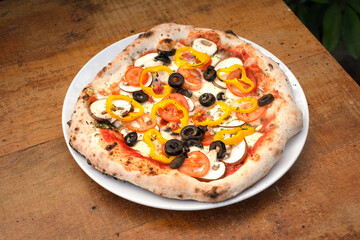 Pizza am Teller