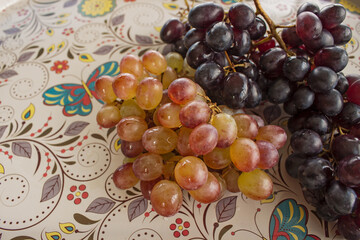 Green grape isolated on white. With clipping path.