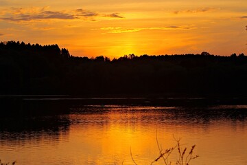 Sonnenuntergang am See 