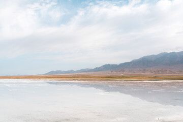 Fototapeta na wymiar landscape with lake and mountains