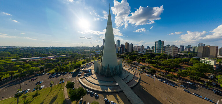 Catedral Metropolitana Bas&iacute;lica Menor Nossa Senhora da Gl&oacute;ria., Maring&aacute;, Paran&aacute;,