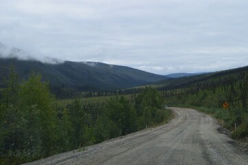 Road tripping and hiking in Northern Alaska and the Town of Chicken - USA