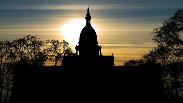 Lansing: Michigan State Capitol Building at Sunset, Time Lapse with Colorful Clouds, USA