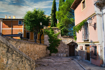 Fototapeta na wymiar Hermoso rincon y plaza del Trabuco de estilo medieval en el centro historico de Cuenca, Castilla la Mancha