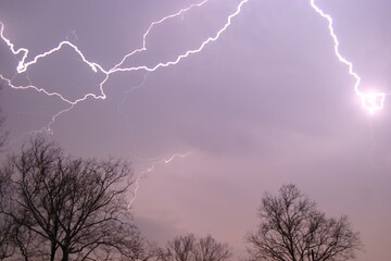 Lightning1