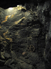 Gold mine that still attracts people to dig.