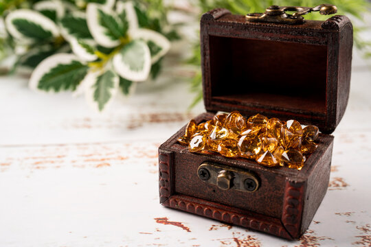 Best 金銀財宝 Images Stock Photos Vectors Adobe Stock