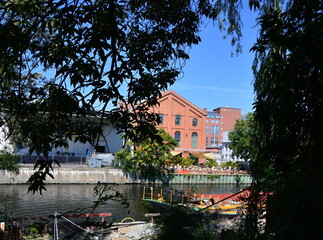 Fototapeta premium Spreeufer Tiergarten, Berlin