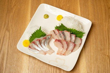 シマアジの刺身