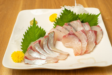 シマアジの刺身