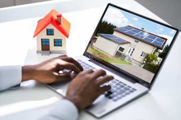 Fototapeta premium Looking Real Estate Home Or House